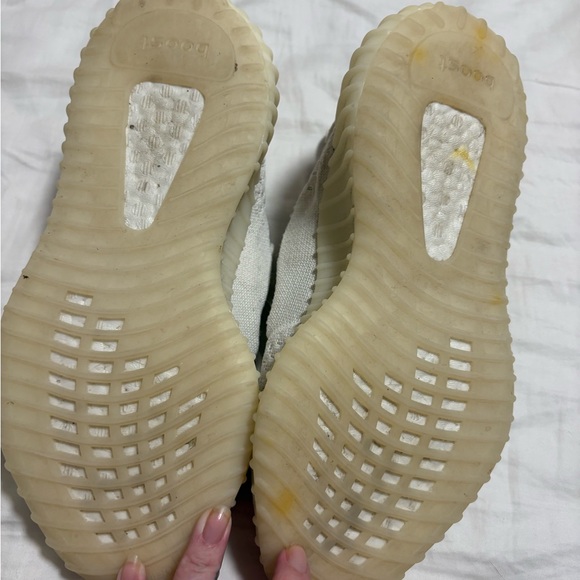 Yeezy 2022 Adidas Cream and White Sneakers - Picture 2 of 3